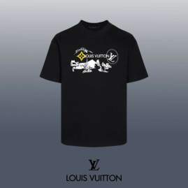 Picture of Louis Vuitton T Shirts Short _SKULVXS-Lsxtx327045